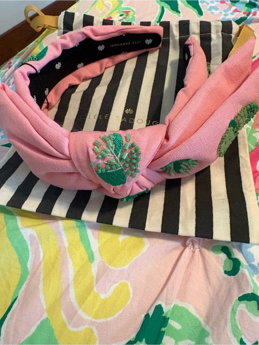PARADISE PINK HOLLY PALM BEACH HEADBAND - Picture 3 of 4